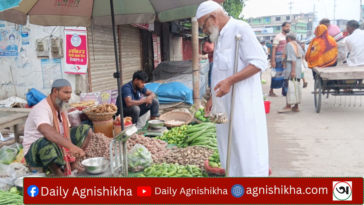সিংড়ায় সবজির দামে লাগামহীন ঊর্ধ্বগতি